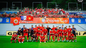 CLB CAHN khởi đầu suôn sẻ tại Shopee Cup