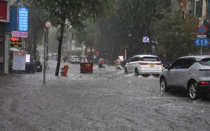 Dự báo thời tiết ngày 9/10: Mưa trên diện rộng, biển động mạnh
