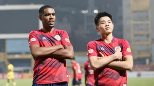 Link xem trực tiếp bóng đá CAHN vs Ninh Bình 19h15 hôm nay, xem V-League vòng 12