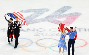 Chấn động Olympic mùa đông: Giám khảo bị tố 'dàn xếp' kết quả, tước HCV của đối thủ để trao cho đội nhà