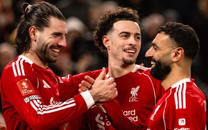 Dàn sao Liverpool chúc Tết người hâm mộ Việt Nam