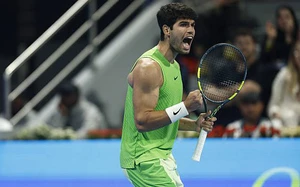 Alcaraz nối dài mạch thắng ấn tượng, xác lập cột mốc mới nhất trong sự nghiệp