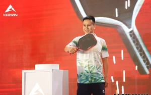 Triệu Cầu Lông gia nhập team pickleball Kaiwin, mở ra bước ngoặt sự nghiệp với mẫu vợt Rocket