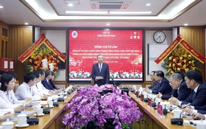 Tổng Bí thư Tô Lâm: Mỗi thầy thuốc phải là điểm tựa của người bệnh trong những thời khắc khó khăn nhất