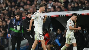 Bao giờ Huijsen qua cơn mê ở Real Madrid?