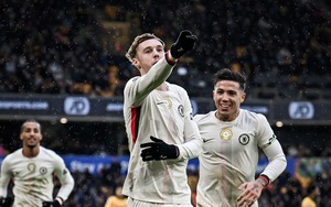 Cole Palmer xô đổ hàng loạt kỷ lục trong ngày lập hat-trick giúp Chelsea thắng trận