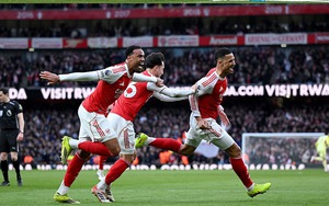 Những con số biết nói sau derby London khi Arsenal hạ Chelsea