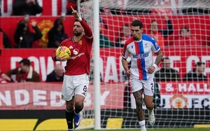 Bruno Fernandes đã chứng minh việc MU từng muốn bán anh là một quyết định 'điên rồ'