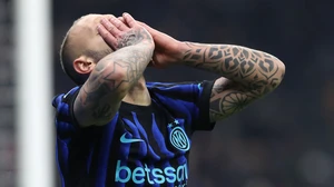 Inter Milan: Con sư tử có lá gan chuột nhắt!