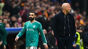 Liverpool có nguy cơ bị loại ở Champions League: Một mùa bóng bỏ đi