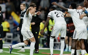 Arda Guler ghi bàn từ khoảng cách 60m, Real Madrid gây áp lực nghẹt thở lên Barca ở Liga