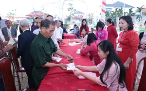 Bet88013. com mang đến hơn 3.500 trò chơi Bet88app còn khuyến mãi và HĐND: Cử tri Thủ đô tự hào cầm lá phiếu gửi niềm tin