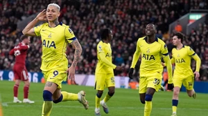 Tottenham - Atletico (lượt đi 2-5): 'Gà trống' vẫn sống 