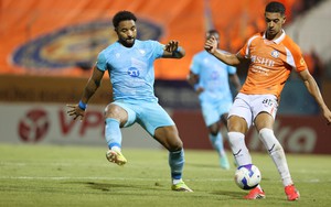 Tin nóng bóng đá Việt hôm nay 19/3: Xuân Son háo hức sát cánh cùng Hoàng Hên; Nguyên Hoàng bất ngờ với đồng đội Việt kiều