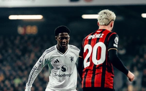 Trung vệ hay nhất nhận thẻ đỏ, MU đánh rơi điểm ở sân Vitality 