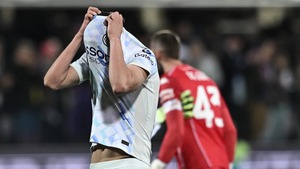 Inter Milan lại hòa: Báo động đỏ rồi đấy, Chivu!