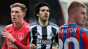 Tiền vệ nào “ngon” cũng nằm trong tầm ngắm MU