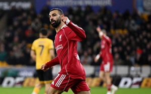 Salah ghi bàn, Liverpool vẫn thua đội cuối bảng ở Premier League