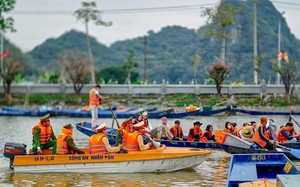 Kiểm soát giao thông từ bãi xe đến Suối Yến mùa Lễ hội Chùa Hương