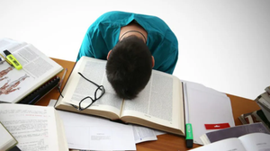 Đề xuất giám sát nguy cơ rối loạn tâm thần: Tiếp cận mới nhưng cần triển khai thận trọng