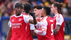 Ai tin Arsenal 'ăn bốn', giơ tay lên!