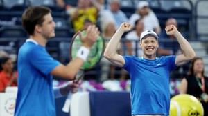 Hành trình chạy trốn khỏi bom đạn của nhà vô địch đôi nam Dubai Open 2026 Harri Heliovaara