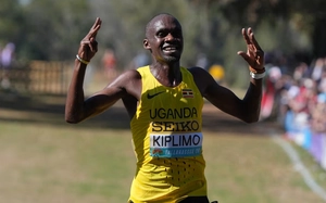 Ngôi sao Châu Phi lập kỷ lục thế giới ở cự ly bán marathon với thành tích đáng kinh ngạc