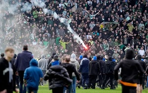 Bạo loạn sau trận derby, một liên đoàn bóng đá phải mở cuộc điều tra khẩn cấp