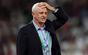 HLV tuyển Iraq kêu họi hoãn đá play-off liên lục địa vòng loại World Cup 2026