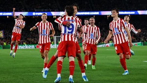 Atletico Madrid nắm số phận Barcelona trong tay