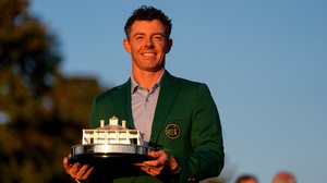 Rory McIlroy bảo vệ thành công danh hiệu The Masters: “Chú hổ” làng golf hậu Tiger Woods
