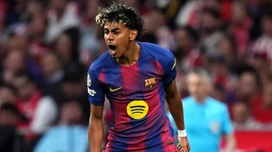 Yamal bước ra từ trò Playstation