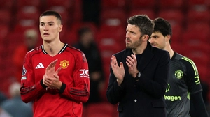 Chelsea - MU: Hạn chế của Carrick