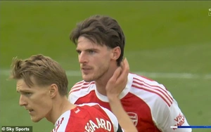 Tiền vệ hay nhất của Arsenal nói đúng 3 từ sau cú sốc trước Man City