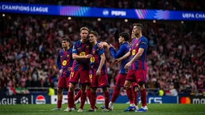 Barcelona - Celta Vigo: Phòng ngự vì La Liga?