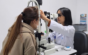 Cấp cứu thành công ca hiếm: Ong ruồi chích xuyên giác mạc