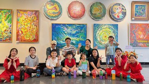 Vui chơi trong thế giới hội họa cùng "bà giáo" Quế Chi và họa sĩ trẻ Nguyễn Đăng Hải Nam