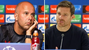 Xabi Alonso sáng cửa thay Slot ở Liverpool