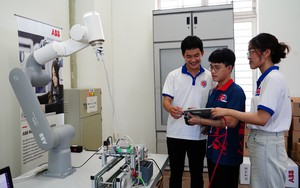 Đồng sáng tạo giá trị giáo dục trong kỷ nguyên hội nhập và chuyển đổi số
