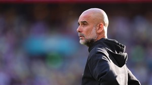 Guardiola chọn Premier League hay FA Cup?