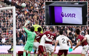 Công bố đoạn băng ghi âm cuộc trao đổi giữa các trọng tài khi VAR từ chối bàn thắng cho West Ham trước Arsenal