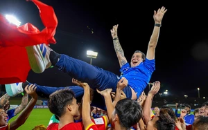 Xúc động khoảnh khắc U17 Việt Nam ăn mừng suất dự World Cup