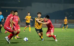 Lịch thi đấu bóng đá hôm nay 17/5: Trực tiếp Công An Hà Nội đấu với Đông Á Thanh Hóa