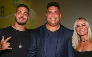 Con trai Ronaldo không còn đá bóng, chuyển sang làm DJ chuyên nghiệp
