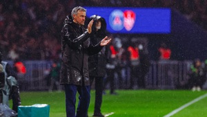 Chung kết Champions League PSG vs Arsenal: Luis Enrique là vị thánh của PSG