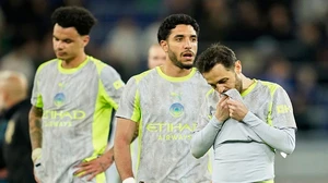 Man City vs Brentford (23h30 hôm nay): Không được buông xuôi