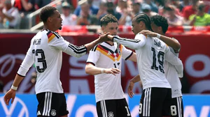 Đức - Curacao: Đừng để tiền thưởng níu chân Mannschaft
