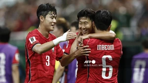 Đoản khúc World Cup: Gió thổi mạnh là để bay đi và bay cao…