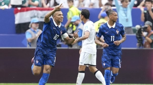 Mbappe cần một “vết sẹo” để sánh với Messi và Ronaldo