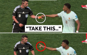 World Cup 2026: Mbappe gây sốt với khoảnh 'sai' trọng tài giao băng đội trưởng cho đồng đội